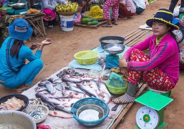 Рынок в Siem Reap Cambodia — стоковое фото