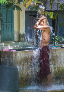 Rahipler at Mahagandayon Manastırı Myanmar