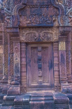 Kamboçya'da Banteay Srei Tapınağı