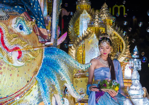 Festival Chiang Mai Yee Peng — Photo
