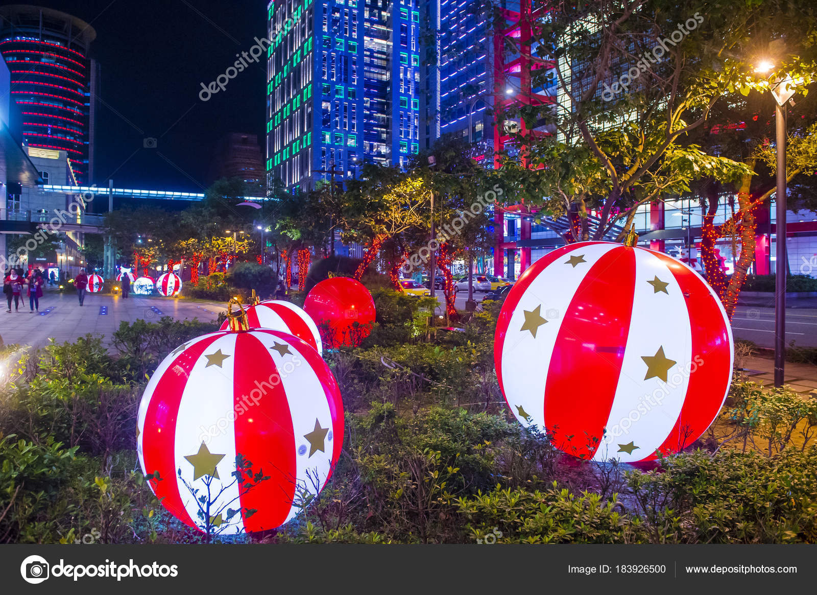 Taipei, Taiwan Christmas lights Stock Editorial Photo © kobbydagan