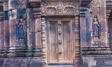 Kamboçya'da Banteay Srei Tapınağı