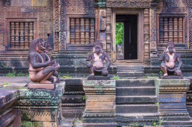 Kamboçya'da Banteay Srei Tapınağı