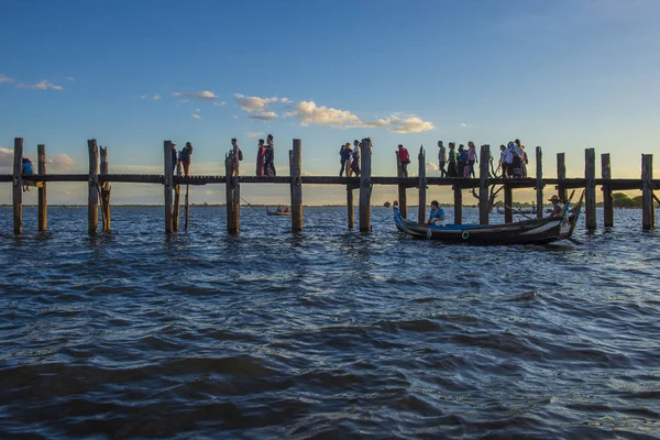 U Bein brug Myanmar — Stockfoto