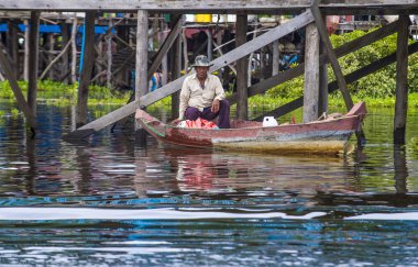 Tonle sap Gölü Kamboçya