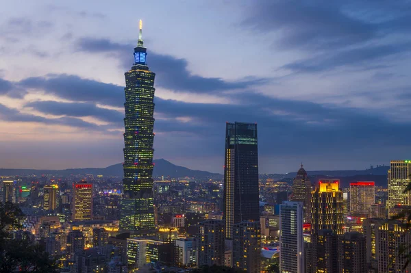Taipei, horizonte de Taiwán — Foto de Stock