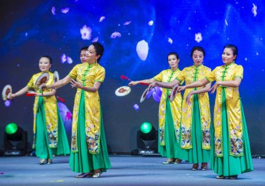 Singapur 2018 nehir Hongbao