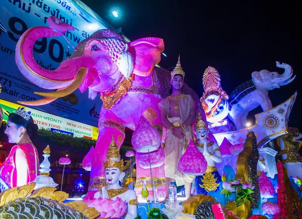 Festival Chiang Mai Yee Peng — Photo