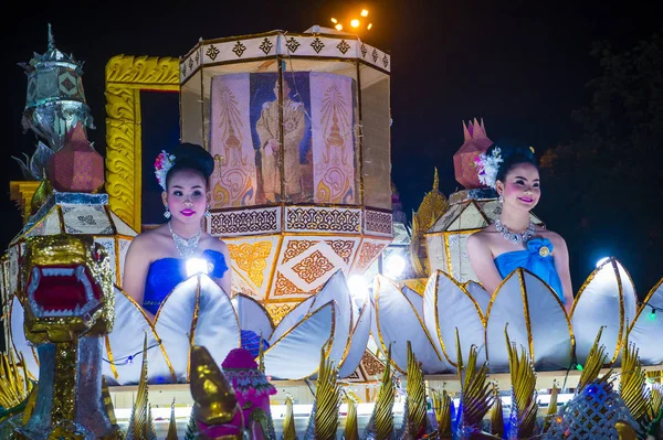 Festival Chiang Mai Yee Peng — Photo