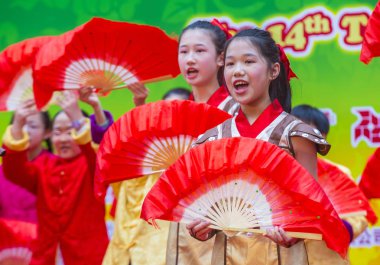 14 Tai Kok Tsui tapınağın içinde Hong Kong Fuarı.