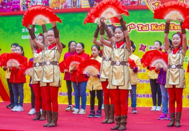 14 Tai Kok Tsui tapınağın içinde Hong Kong Fuarı.