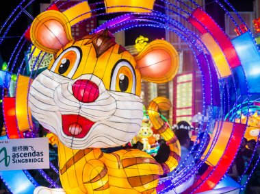 Singapur 2018 nehir Hongbao