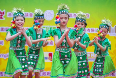 14 Tai Kok Tsui tapınağın içinde Hong Kong Fuarı.