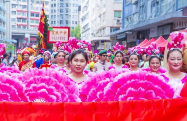 14 Tai Kok Tsui tapınağın içinde Hong Kong Fuarı.