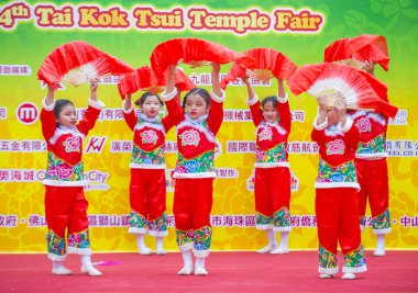 14 Tai Kok Tsui tapınağın içinde Hong Kong Fuarı.