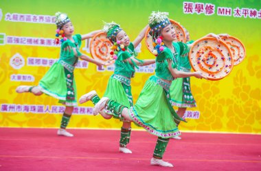 14 Tai Kok Tsui tapınağın içinde Hong Kong Fuarı.