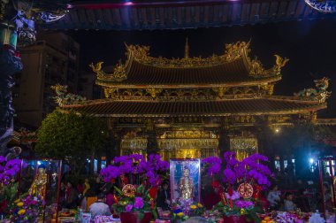 Taipei longshan Tapınağı