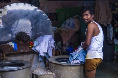 Mumbai Hindistan 'da Asalfa Mahallesi 