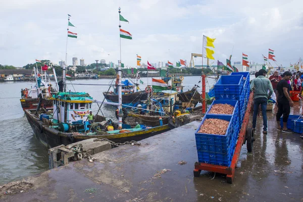 Muelles de Sassoon en Mumbai India — Foto de Stock