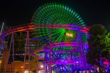Yokohama Japonya'da Cosmo Clock 21