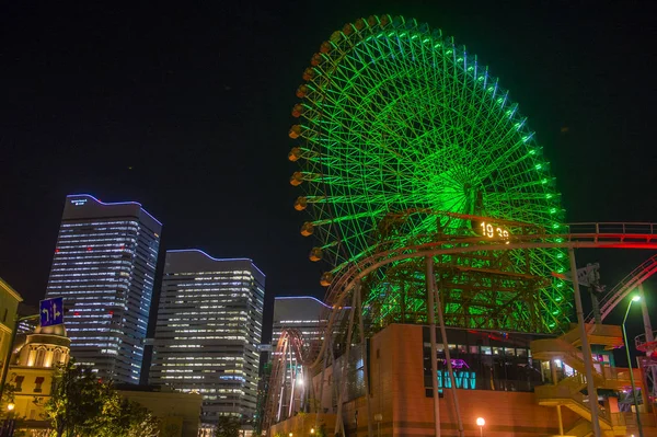 Cosmo klok 21 in Yokohama Japan — Stockfoto