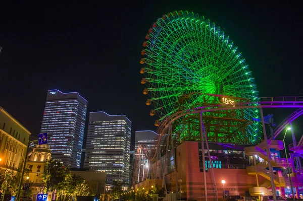 Cosmo Clock 21 en Yokohama Japón —  Fotos de Stock