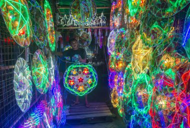 Manila Noel fenerleri