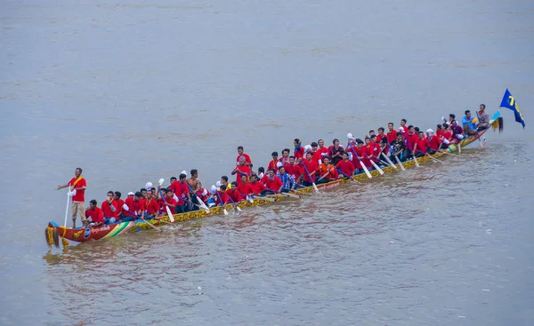 Пномпенский водный фестиваль — стоковое фото