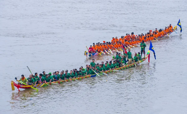 Пномпенский водный фестиваль — стоковое фото