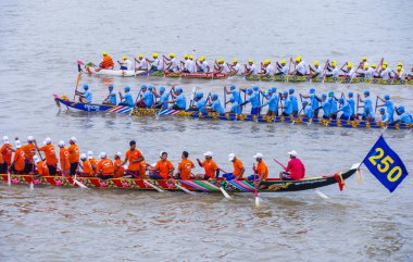 Phnom Penh Su Festivali