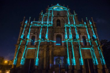 Macau - 29 Aralık: 29 Aralık 2019 'daki yıllık Macau Light festivali sırasında Macau' daki St Pauls Harabeleri cephesinde projeksiyon gösterisi.