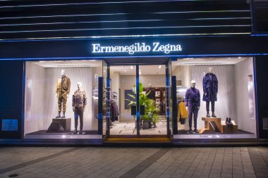 Macau - 30 Aralık: 30 Aralık 2019 'da Macau' da bir Ermenegildo Zenga mağazasının dışı. Ermenegildo Zenga, 1910 yılında kurulan lüks bir İtalyan moda evi.