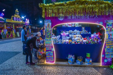 Macau - 30 Aralık: 30 Aralık 2019 'da Macau' daki Tap Seac Meydanı 'ndaki Noel Pazarı