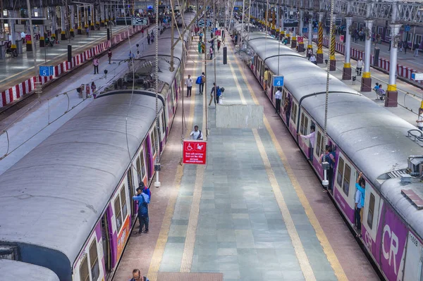 Mumbai Indien Aug Förortstågen Mumbai Indien Den Augusti 2019 Transporterar — Stockfoto
