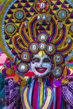 Bacolod, Filipinler - 27 Ekim 2019 'da Bacolod Filipinler' de düzenlenen Masskara Festivali 'ne katıldı. Masskara, her dört Ekim Pazar günü düzenlenen yıllık bir festivaldir.
