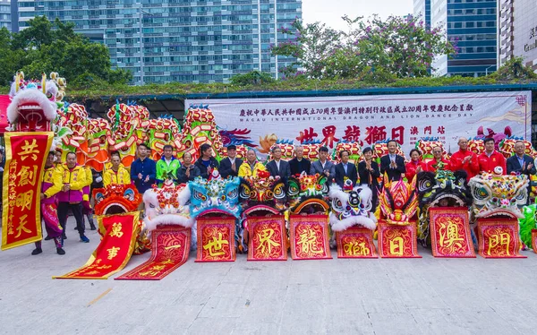 Macao Leden Tanečníci Čekají Představení Rámci Akce Macau International Dragon — Stock fotografie