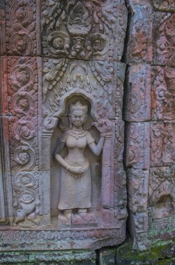 Siem Reap, Kamboçya - Ekim 17: Banteay Srei Tapınağı üzerinde 17 Ekim 2017 Kamboçya Siem Reap yakınındaki Banteay Srey Hindu tanrısı Shiva adanmış bir 10 yüzyıla tapınaktır
