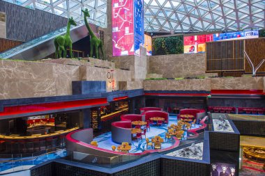 Macau - Ocak 01: Macau 'daki Mgm Cotai Otel ve Kumarhanesinin İçi Otel 2018 yılında açıldı ve 1390 odası ve süiti var..