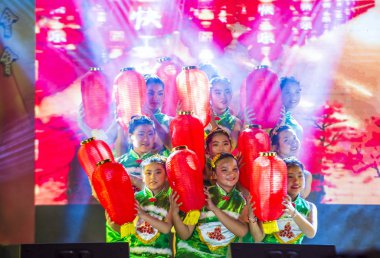 MANILA , PHILIPPINES - JAN 25 : Chinese folk dance in Chinatown Manila the Philippines during Chinese new year on January 25 2020. Chinatown in Manila is the oldest in the world