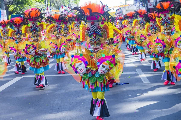 Bacolod Philippines Oct Participants Masskara Festival Bacolod Philippines October 2019 — стоковое фото
