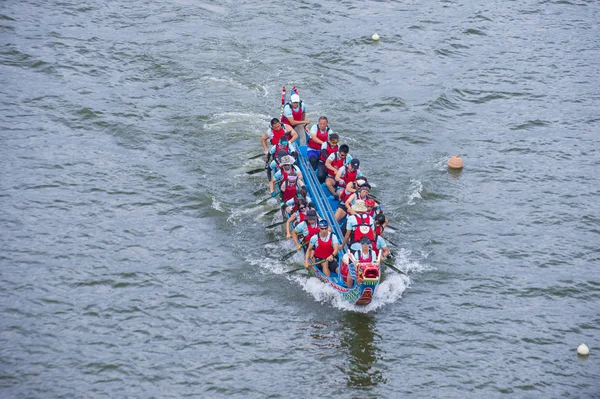 Taipei Taiwan Giugno Dragonboat Team Racing Durante Taipei Dragon Boat — Foto Stock