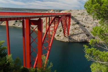 Maslenica kırmızı köprü deniz, Maslenica, Hırvatistan