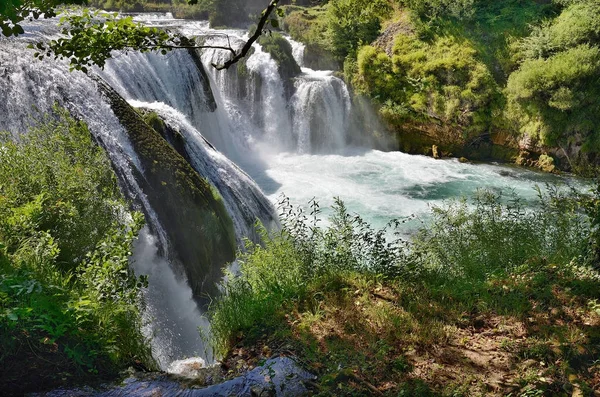 Big waterfall Strabcki buk on Una river, Bosnia and Herzegovina — Stock Photo, Image