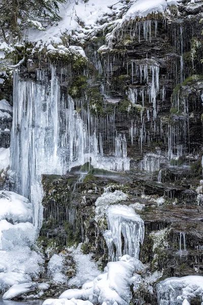 Frozen water with icicle, Jeseniky, Czech Republic — Stock Photo, Image