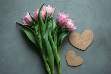 kutlama tarihi Mart tarihinde 8 Sevgililer günü bahar çiçek