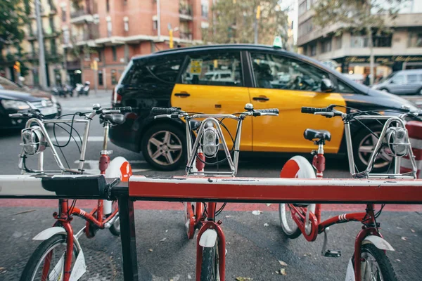 自行车出租西班牙巴塞罗那 — 图库照片
