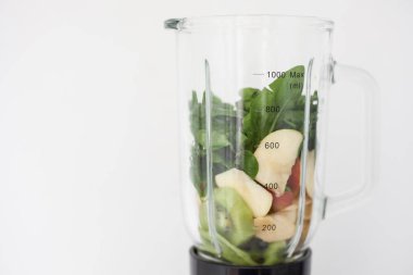 Blender suyu yeşil smoothies elma ıspanak muz