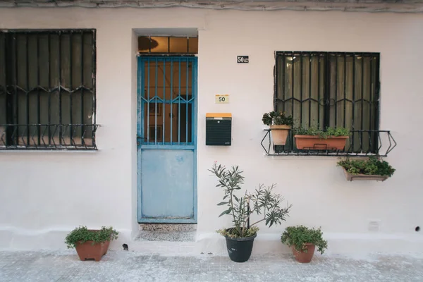 ランポラ スペインの家の雰囲気のドア — ストック写真