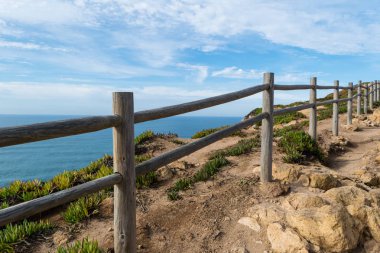Cabo Da Roca uçurumları