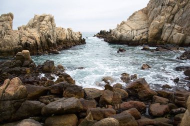 Kayalık sahil Ulsan